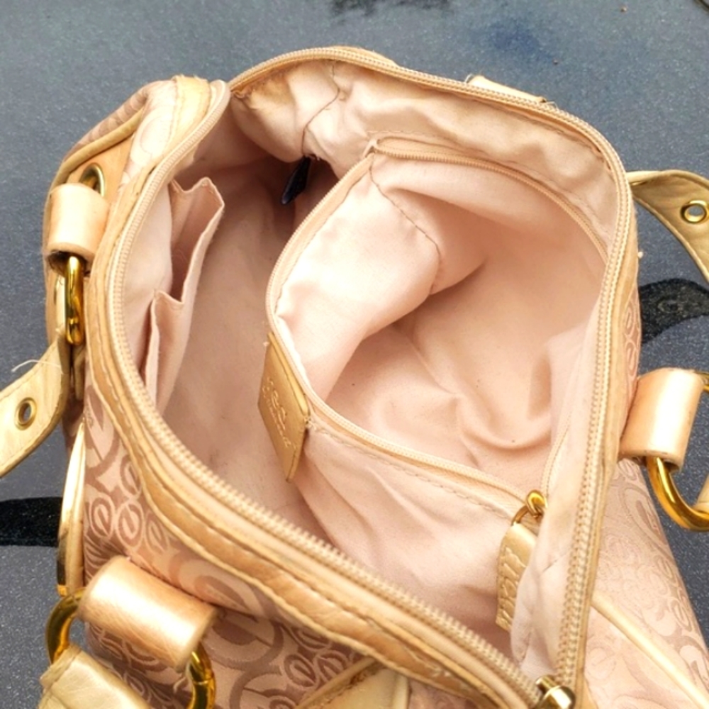 Beautiful metallic BAG by Marc Ecko - Picture 3 of 6